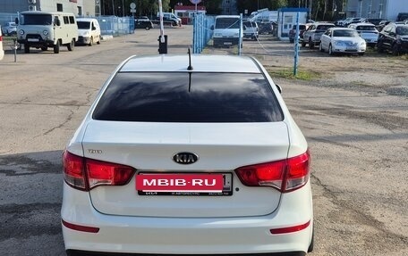 KIA Rio III рестайлинг, 2015 год, 1 090 000 рублей, 6 фотография