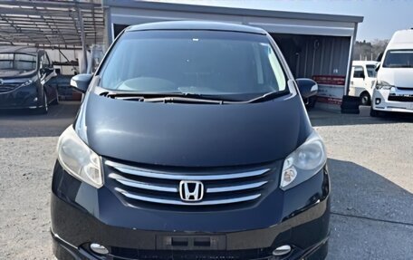 Honda Freed I, 2010 год, 750 000 рублей, 2 фотография