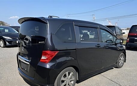 Honda Freed I, 2010 год, 750 000 рублей, 7 фотография