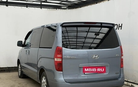 Hyundai Grand Starex Grand Starex I рестайлинг 2, 2008 год, 1 077 670 рублей, 2 фотография