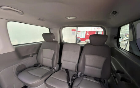 Hyundai Grand Starex Grand Starex I рестайлинг 2, 2008 год, 1 077 670 рублей, 16 фотография