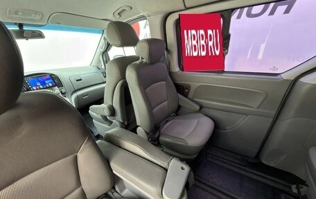 Hyundai Grand Starex Grand Starex I рестайлинг 2, 2008 год, 1 077 670 рублей, 17 фотография