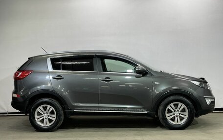 KIA Sportage III, 2011 год, 999 000 рублей, 4 фотография