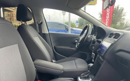Volkswagen Polo VI (EU Market), 2017 год, 990 000 рублей, 20 фотография