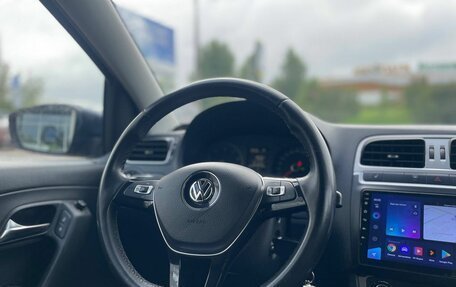 Volkswagen Polo VI (EU Market), 2017 год, 990 000 рублей, 23 фотография