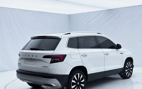 Skoda Karoq I, 2022 год, 1 790 005 рублей, 4 фотография