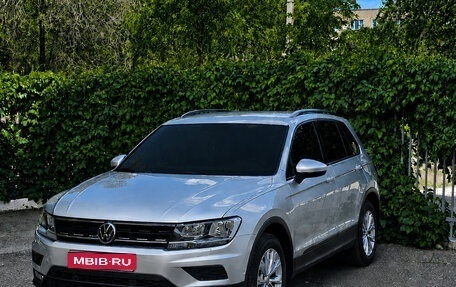 Volkswagen Tiguan II, 2018 год, 2 000 000 рублей, 1 фотография