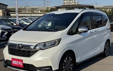 Honda Freed II, 2022 год, 1 200 000 рублей, 1 фотография