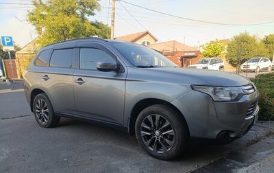 Mitsubishi Outlander III рестайлинг 3, 2012 год, 1 256 000 рублей, 1 фотография