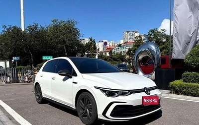 Volkswagen Golf VIII, 2023 год, 1 560 000 рублей, 1 фотография