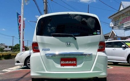 Honda Freed I, 2014 год, 860 000 рублей, 6 фотография