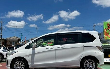 Honda Freed I, 2014 год, 860 000 рублей, 7 фотография