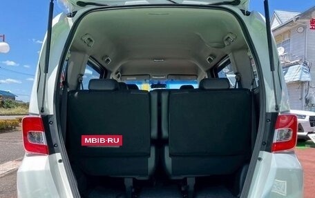 Honda Freed I, 2014 год, 860 000 рублей, 15 фотография