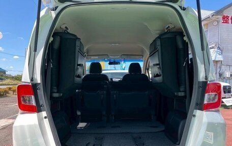 Honda Freed I, 2014 год, 860 000 рублей, 20 фотография