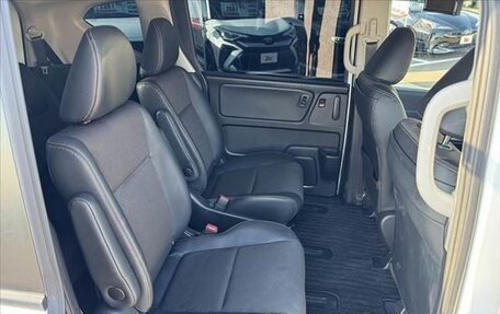 Honda Freed II, 2022 год, 1 200 000 рублей, 11 фотография