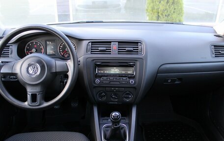 Volkswagen Jetta VI, 2013 год, 840 000 рублей, 9 фотография