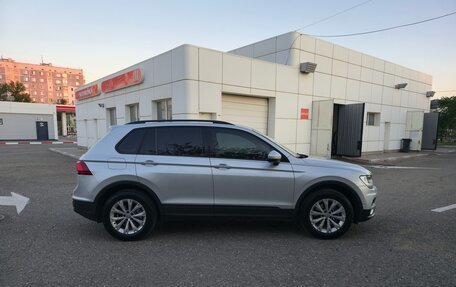 Volkswagen Tiguan II, 2018 год, 2 000 000 рублей, 5 фотография