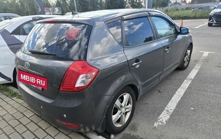 KIA cee'd I рестайлинг, 2011 год, 629 000 рублей, 3 фотография