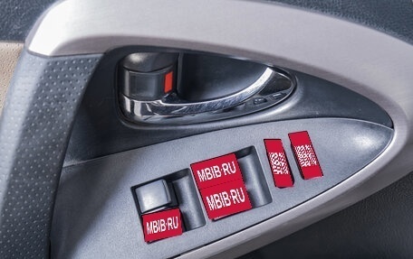 Toyota RAV4, 2007 год, 1 299 000 рублей, 8 фотография