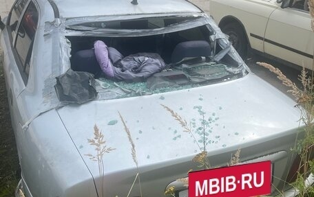 Mitsubishi Carisma I, 2003 год, 30 000 рублей, 4 фотография