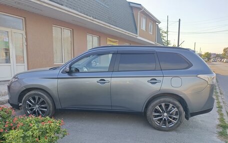 Mitsubishi Outlander III рестайлинг 3, 2012 год, 1 256 000 рублей, 6 фотография