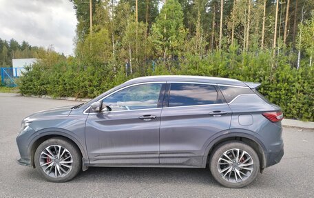 Geely Coolray I, 2022 год, 1 800 000 рублей, 4 фотография
