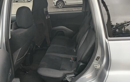 Mitsubishi Outlander III рестайлинг 3, 2006 год, 890 000 рублей, 5 фотография