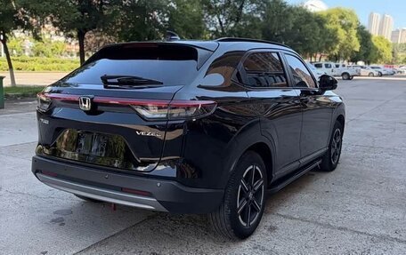 Honda Vezel, 2023 год, 1 550 000 рублей, 5 фотография