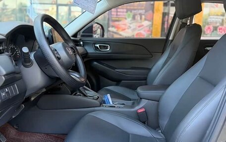 Honda Vezel, 2023 год, 1 550 000 рублей, 7 фотография