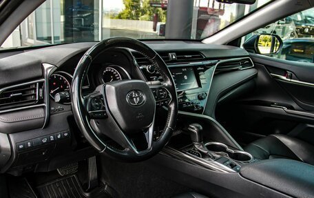 Toyota Camry, 2020 год, 2 480 000 рублей, 16 фотография