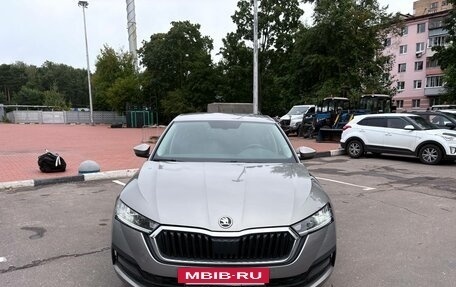 Skoda Octavia IV, 2021 год, 1 850 000 рублей, 2 фотография