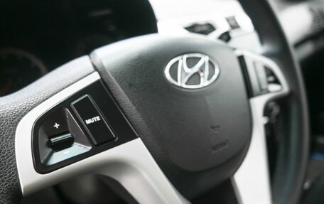 Hyundai Solaris II рестайлинг, 2011 год, 649 900 рублей, 11 фотография