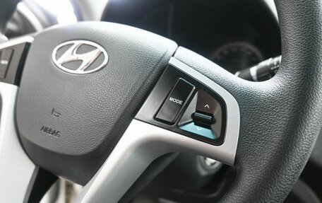 Hyundai Solaris II рестайлинг, 2011 год, 649 900 рублей, 12 фотография
