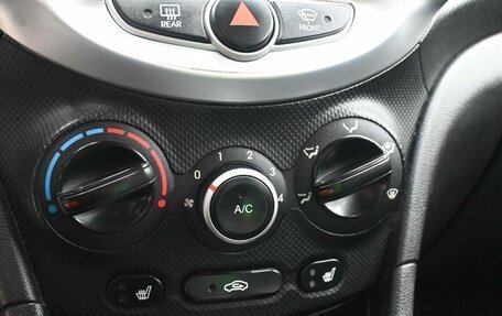 Hyundai Solaris II рестайлинг, 2011 год, 649 900 рублей, 15 фотография