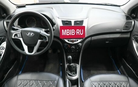 Hyundai Solaris II рестайлинг, 2011 год, 649 900 рублей, 8 фотография