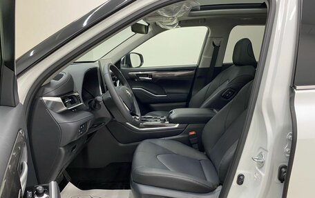 Toyota Highlander, 2025 год, 5 499 000 рублей, 22 фотография
