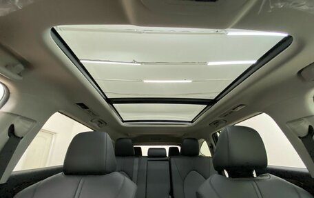 Toyota Highlander, 2025 год, 5 499 000 рублей, 24 фотография