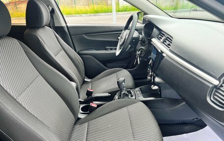 KIA Rio IV, 2018 год, 1 382 000 рублей, 14 фотография