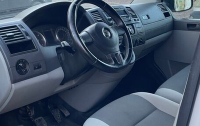 Volkswagen Transporter T5 рестайлинг, 2014 год, 1 750 000 рублей, 1 фотография