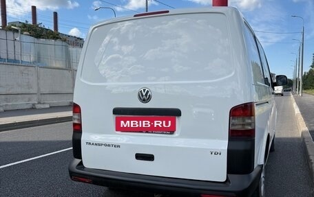 Volkswagen Transporter T5 рестайлинг, 2014 год, 1 750 000 рублей, 10 фотография