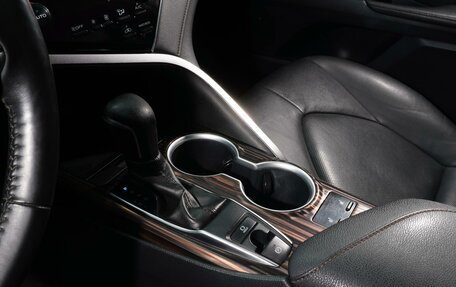 Toyota Camry, 2020 год, 2 598 000 рублей, 19 фотография