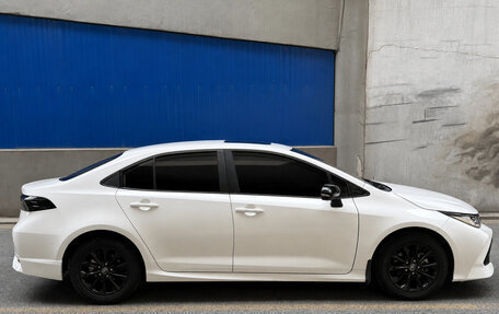 Toyota Corolla, 2022 год, 1 620 000 рублей, 5 фотография