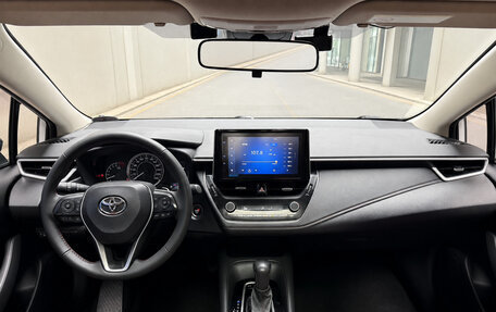 Toyota Corolla, 2022 год, 1 620 000 рублей, 10 фотография