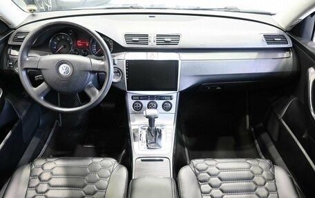 Volkswagen Passat B6, 2006 год, 729 900 рублей, 10 фотография