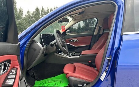 BMW 3 серия, 2023 год, 3 230 000 рублей, 12 фотография