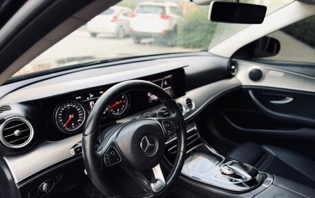 Mercedes-Benz E-Класс, 2018 год, 2 330 000 рублей, 9 фотография