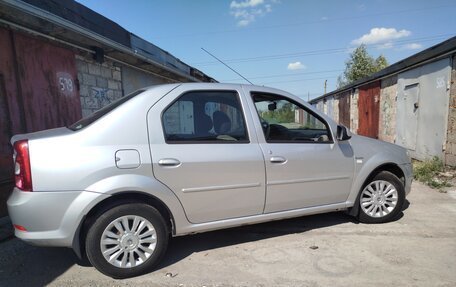 Renault Logan I, 2011 год, 515 000 рублей, 3 фотография