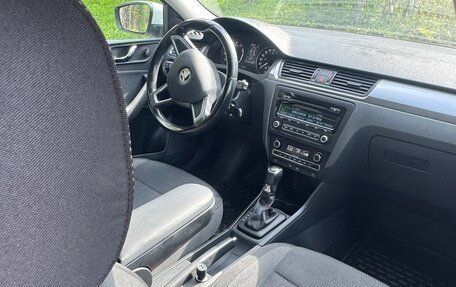 Skoda Rapid I, 2014 год, 920 000 рублей, 6 фотография