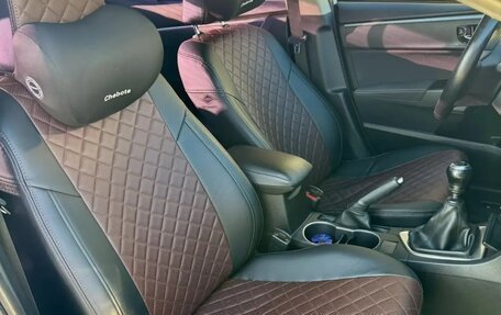 Toyota Corolla, 2014 год, 1 300 000 рублей, 13 фотография
