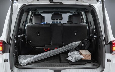 Toyota Land Cruiser, 2026 год, 13 990 000 рублей, 10 фотография